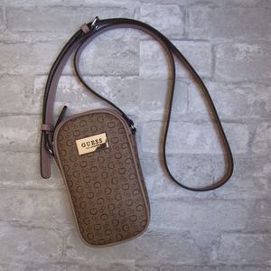 GUESS Crossbody Bag
